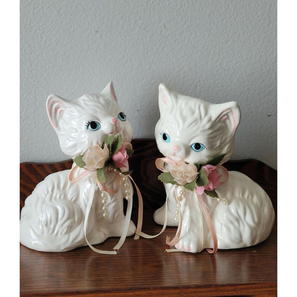 Vintage White Cat Figurines Long Fur Blue Eyes Set of 2 - Picture 2 of 16